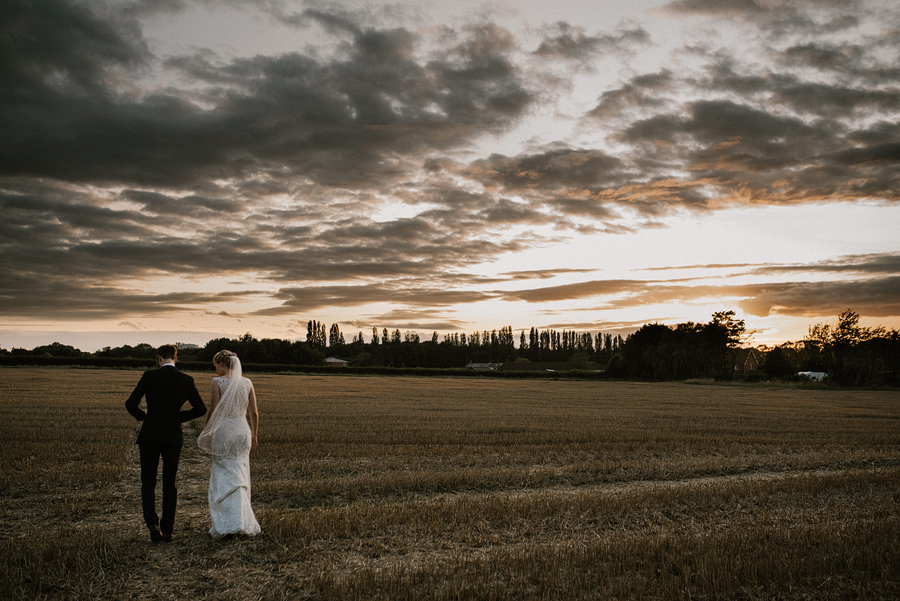 Suffolk Wedding Photographer, Beautiful Countryside Wedding at the Granary Barns
